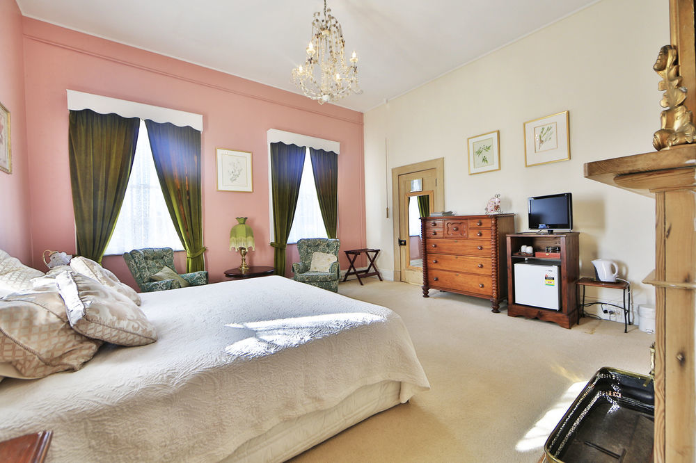 The Racecourse Inn Longford Luaran gambar