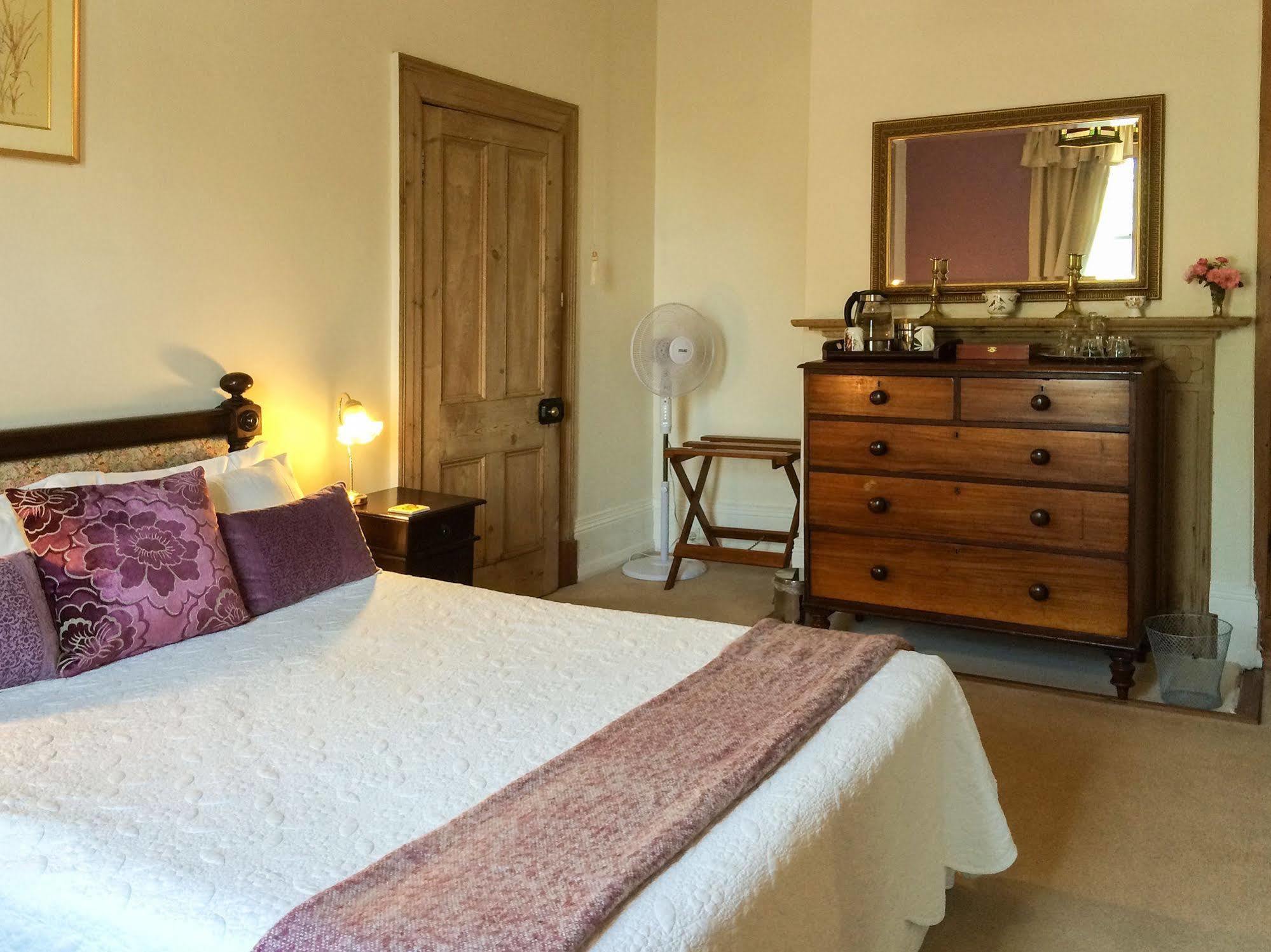 The Racecourse Inn Longford Luaran gambar